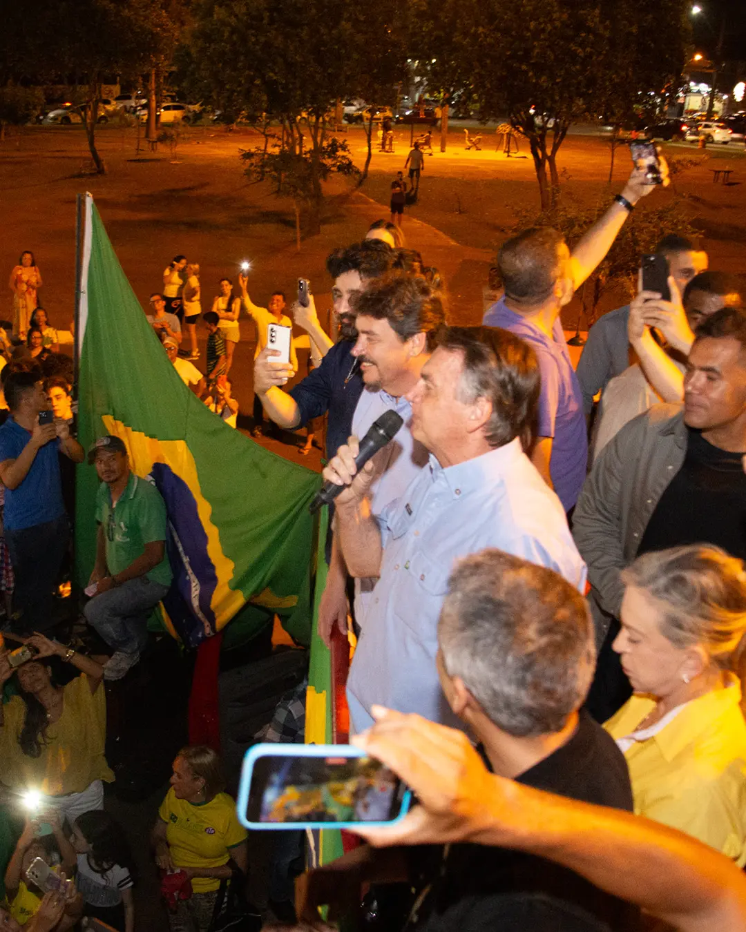 Wilder Morais com o time do 22